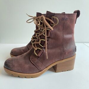 Sorel Cate Bootie Waterproof Lace Up Block Heel Burgundy Leather Lug Sole Size 7